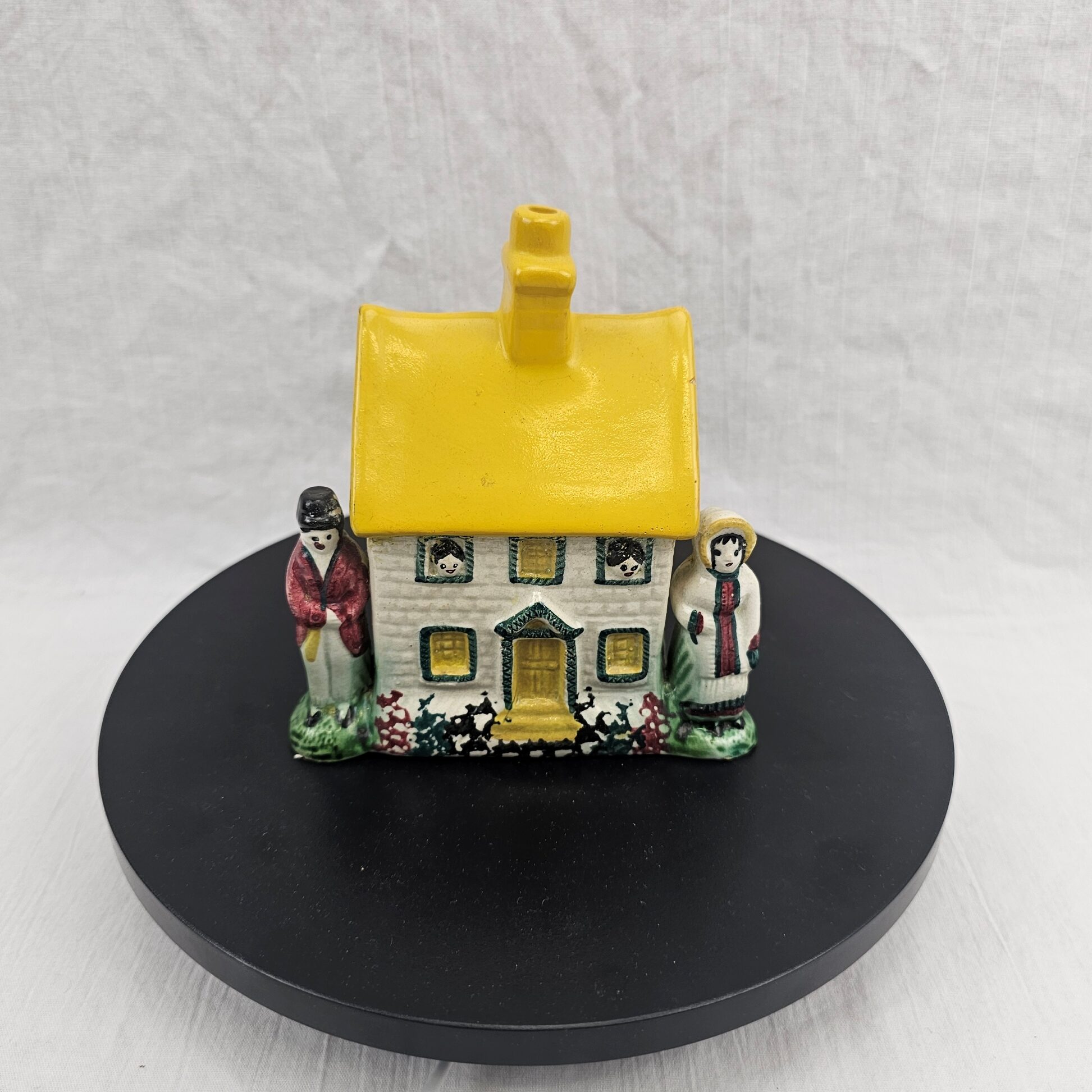 Victorian Cottage Money-Box (1)