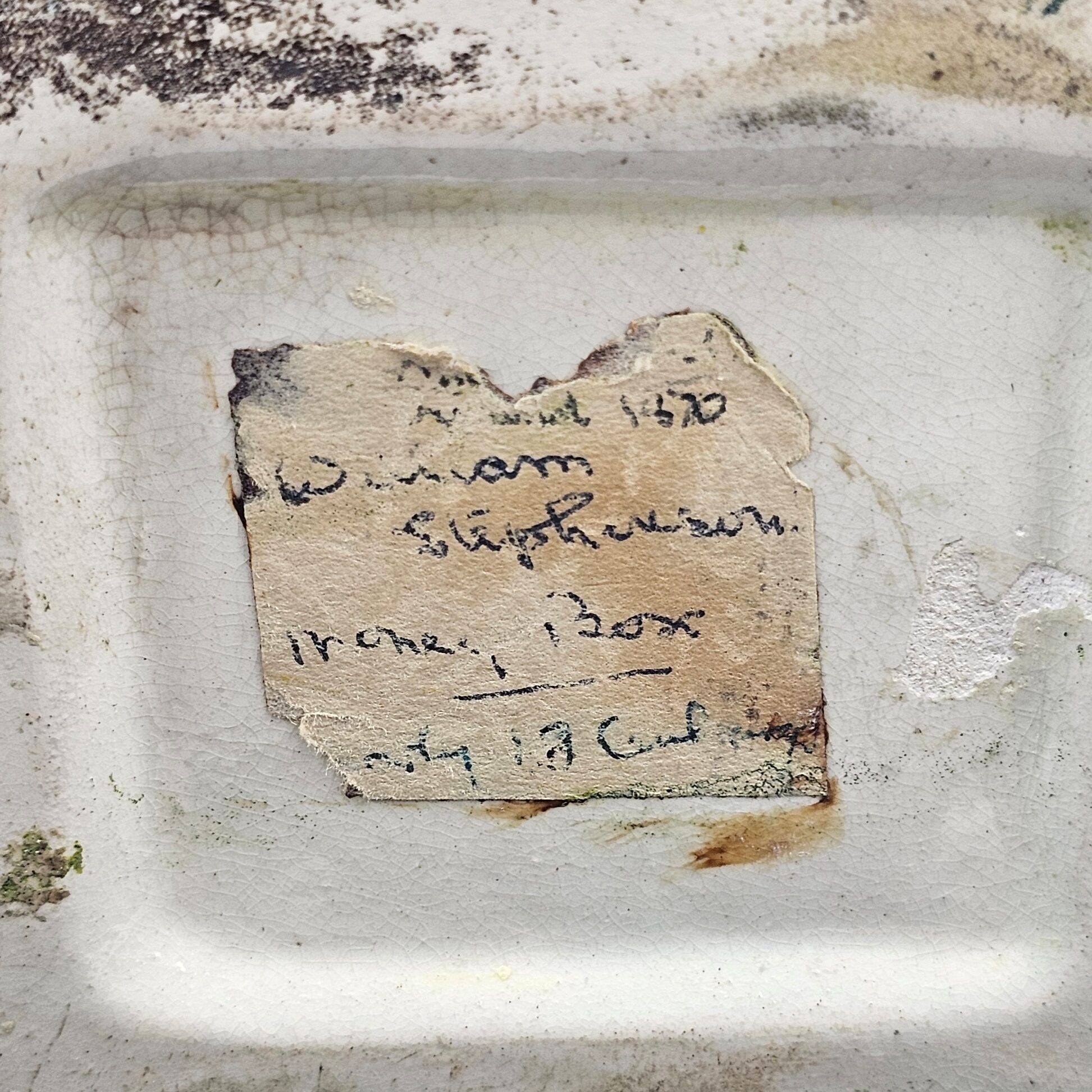 Victorian Cottage Money-Box (8)