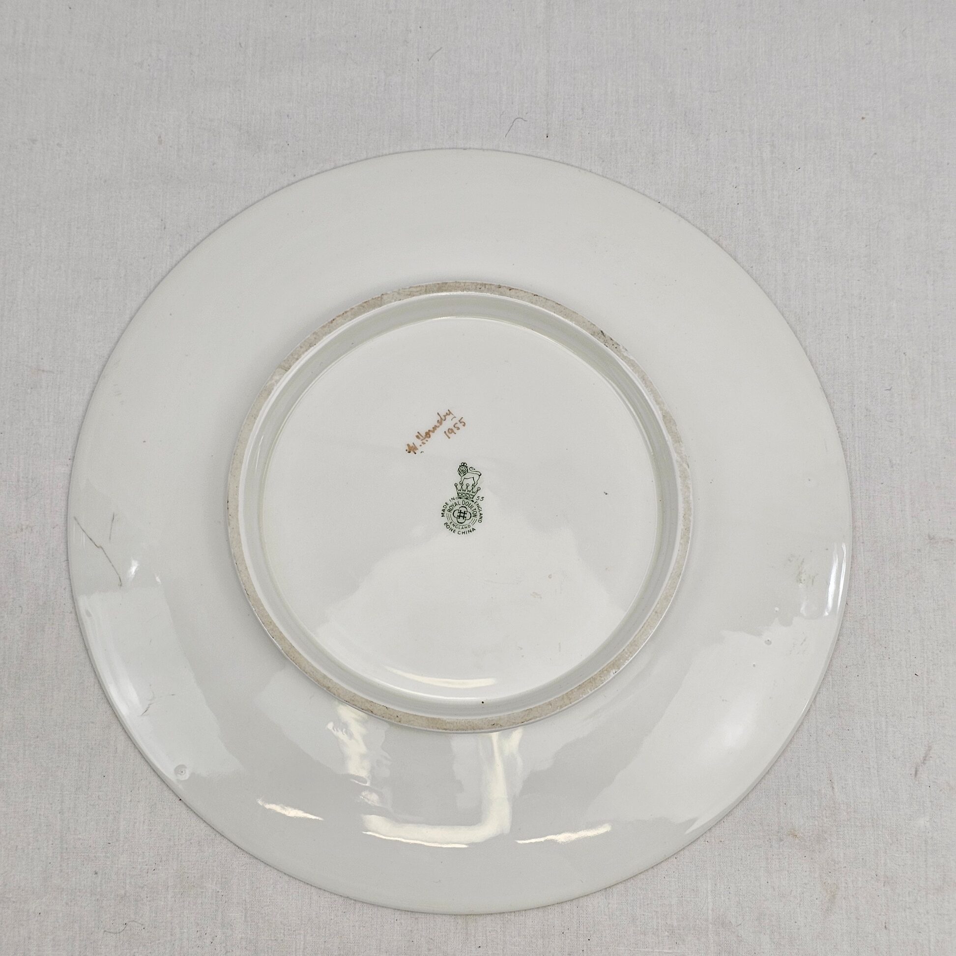 1955 Royal Doulton Plate By W. Hornsby 4
