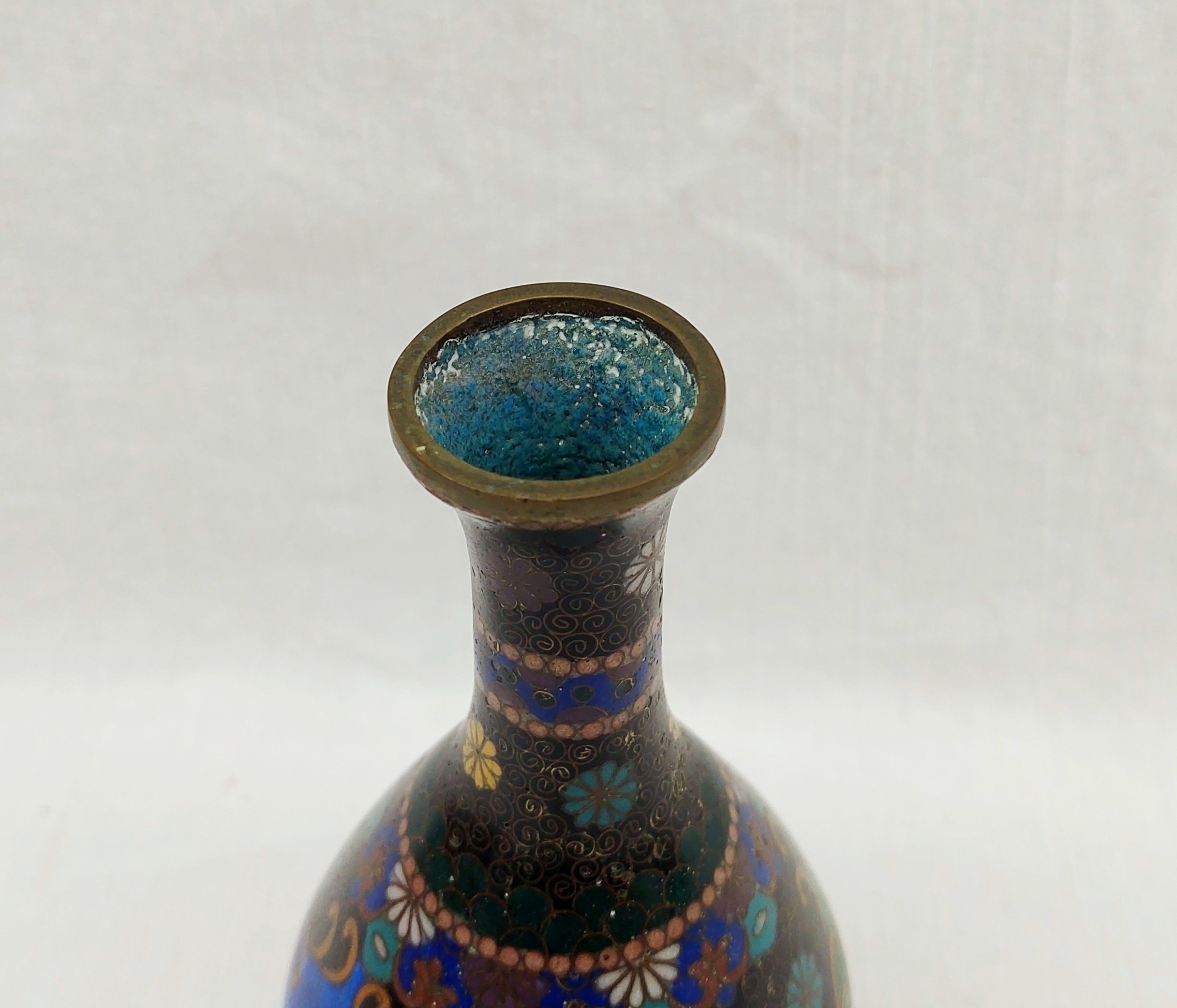 Antique Meiji Period Japanese Gibari Silver Foil Miniature Vase 9