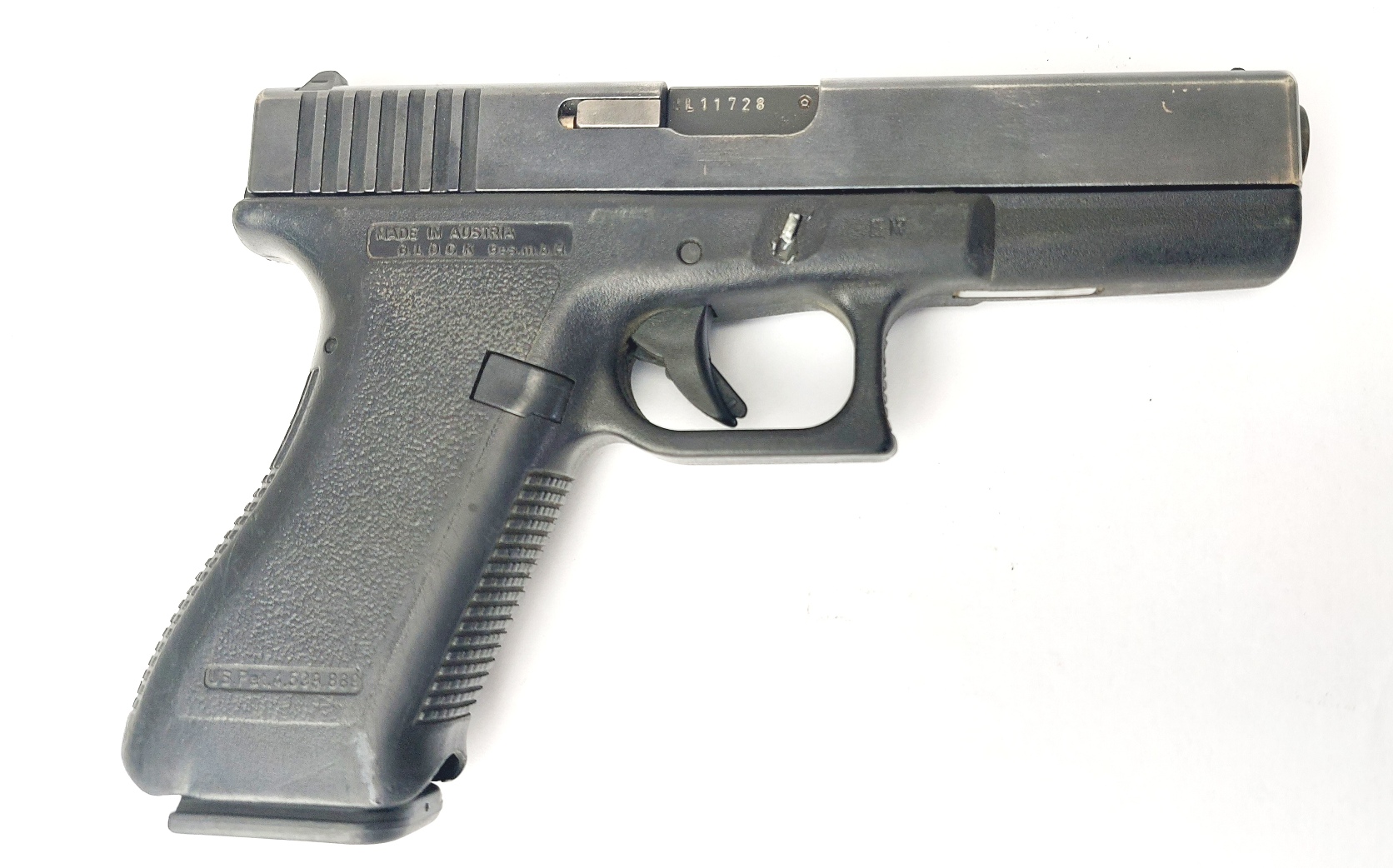 Austrian, c.1989, Glock 17 Gen 2 9mm Semi-Automatic Pistol, Matching Numbers, Early Glock 455 Magazine, EU/UK Deactivated, with Case & Accessories - Image 2