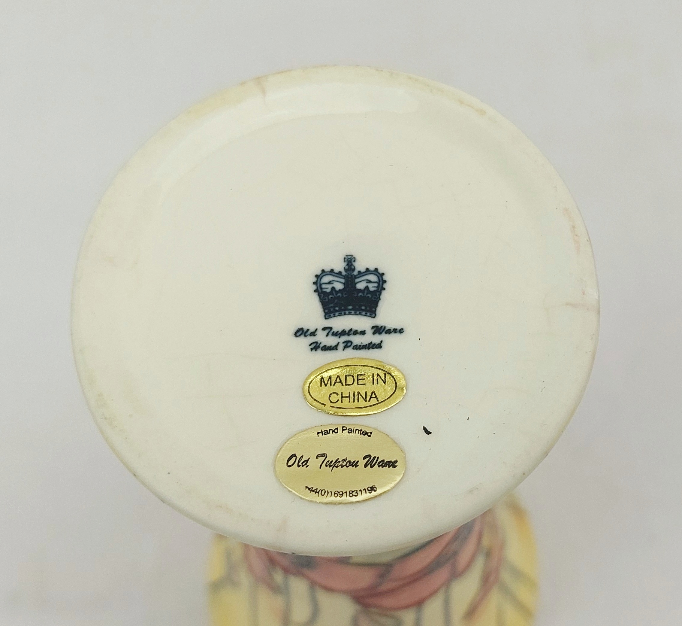 Boxed Old Tupton Ware Poppy Pattern Vase 6