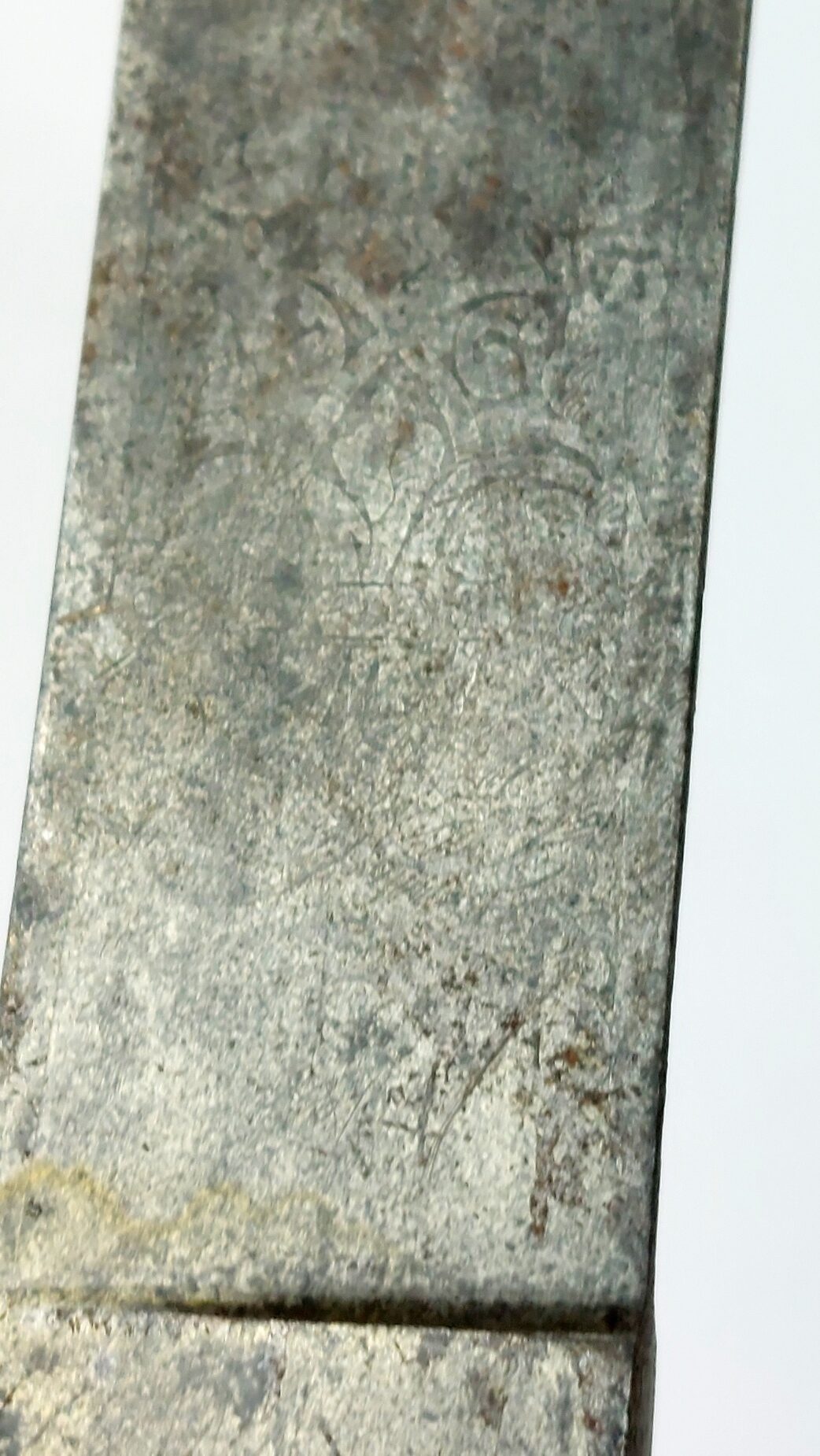 British, Early 20th Century, Royal Navy Officer’s Short Sword Dirk by Gieves, Portsmouth & London (15)