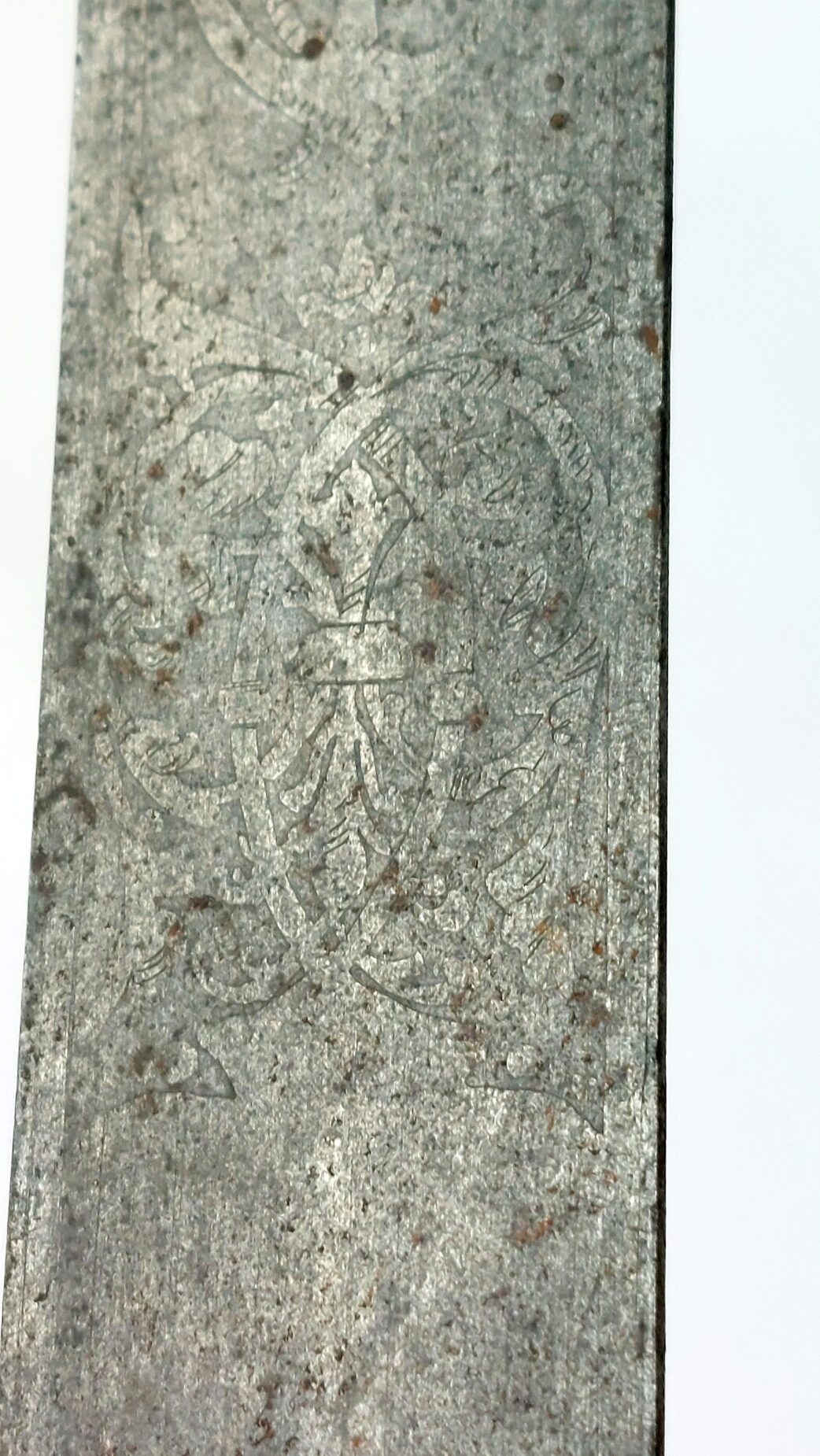 British, Early 20th Century, Royal Navy Officer’s Short Sword Dirk by Gieves, Portsmouth & London (16)