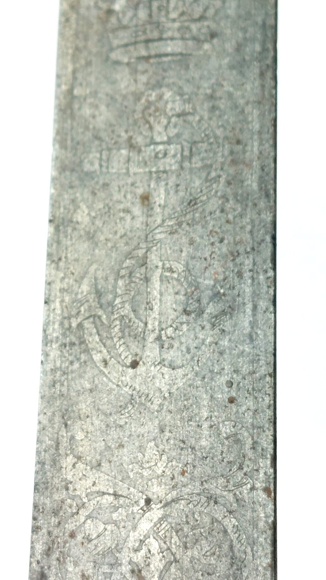British, Early 20th Century, Royal Navy Officer’s Short Sword Dirk by Gieves, Portsmouth & London (17)