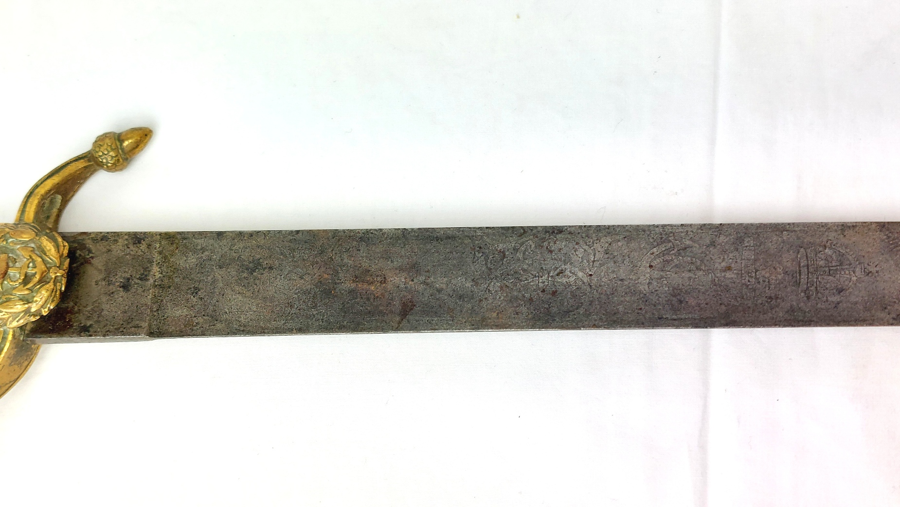 British, Early 20th Century, Royal Navy Officer’s Short Sword Dirk by Gieves, Portsmouth & London (3)