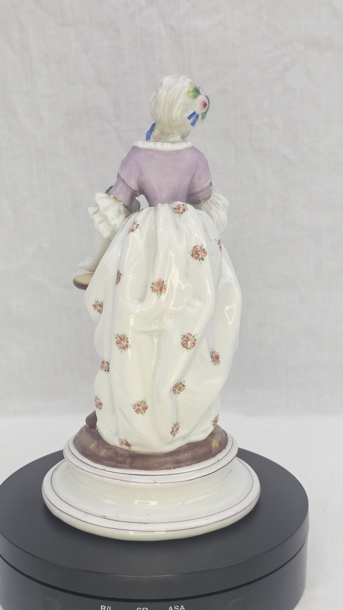 C1850 French JosephG Robertts Porcelain Lady (4)