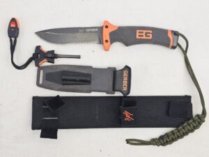 Gerber Bear Grylls Survival Knife And Scabbard