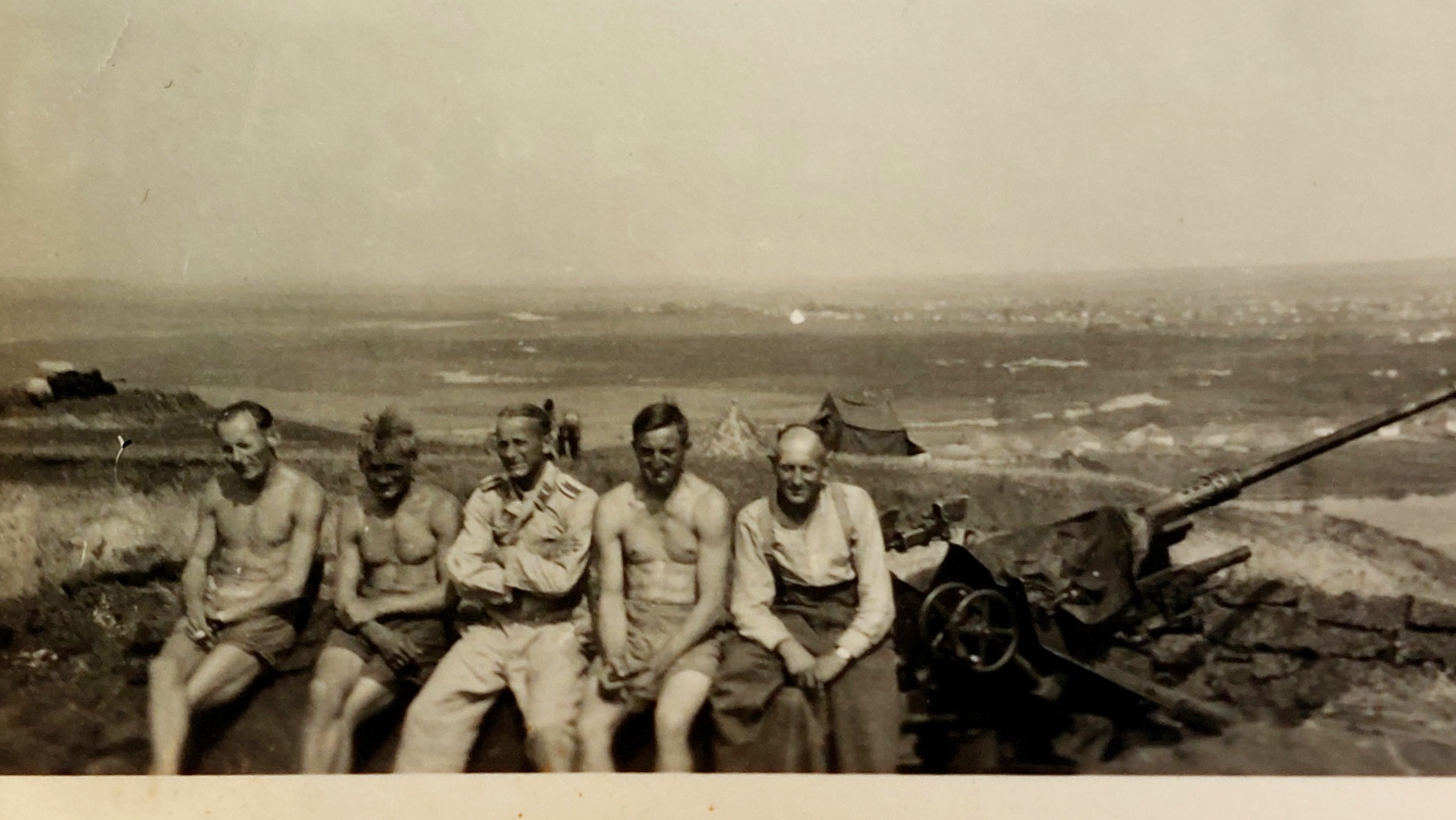 German, WW2, Deutsches Afrikakorps (DAK) Cigarette Case, with Original North Africa Photograph Group, c.1941–1942 - Image 17