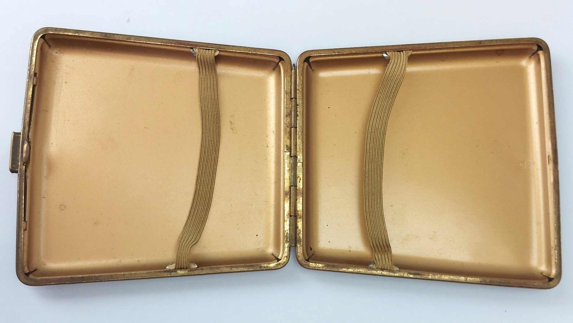 German, WW2, Deutsches Afrikakorps (DAK) Cigarette Case, with Original North Africa Photograph Group, c.1941–1942 - Image 5