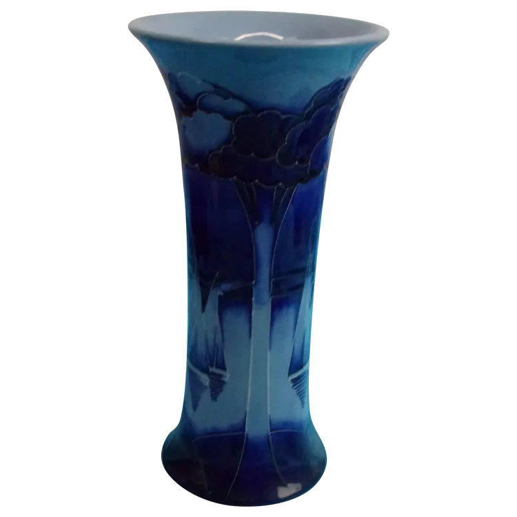 Limited Edition Moorcroft Yachts At Moonlight By Paul Hilditch Vase