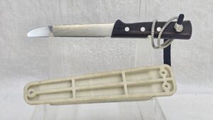 Sheathed Victorinox RNLI Knife