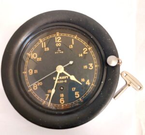USA, World War II, U.S. Navy Seth Thomas Type E Bakelite Bulkhead Clock with Key, 12430-E