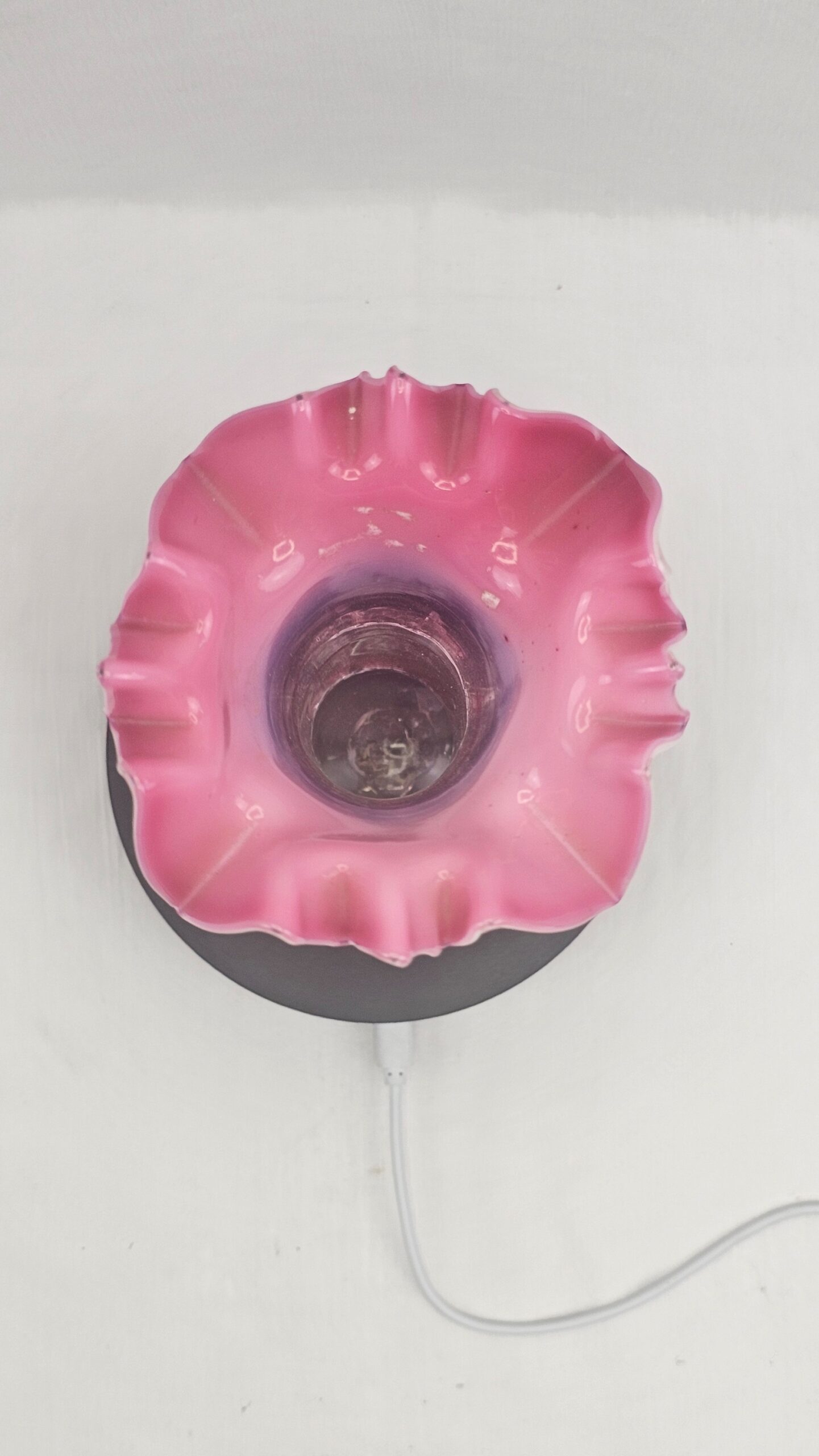 c1910 Fenton Crinkle Rim Art Glass Vase 7