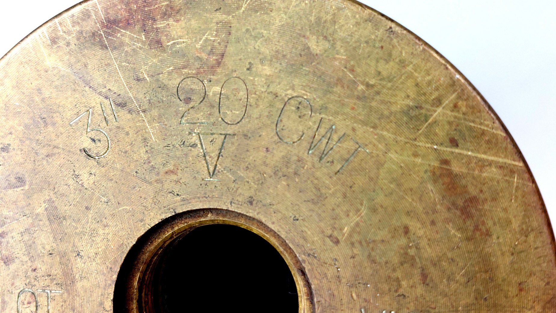 British / Commonwealth, Dated 1937, 3-Inch 20 CWT Mk II Anti-Aircraft Shell Case Trench Art Vase, VAEL, New Zealand Broad Arrow Marked - Image 7