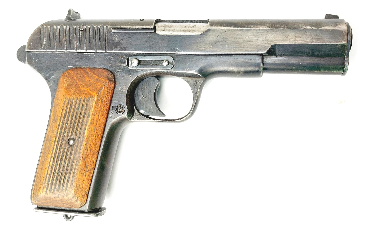 Soviet, WW2 - Dated 1945, TT-33 Tokarev Semi-Automatic Pistol, Izhevsk Arsenal, Matching Nos ХБ 2983, Old Spec Deactivated - Image 3