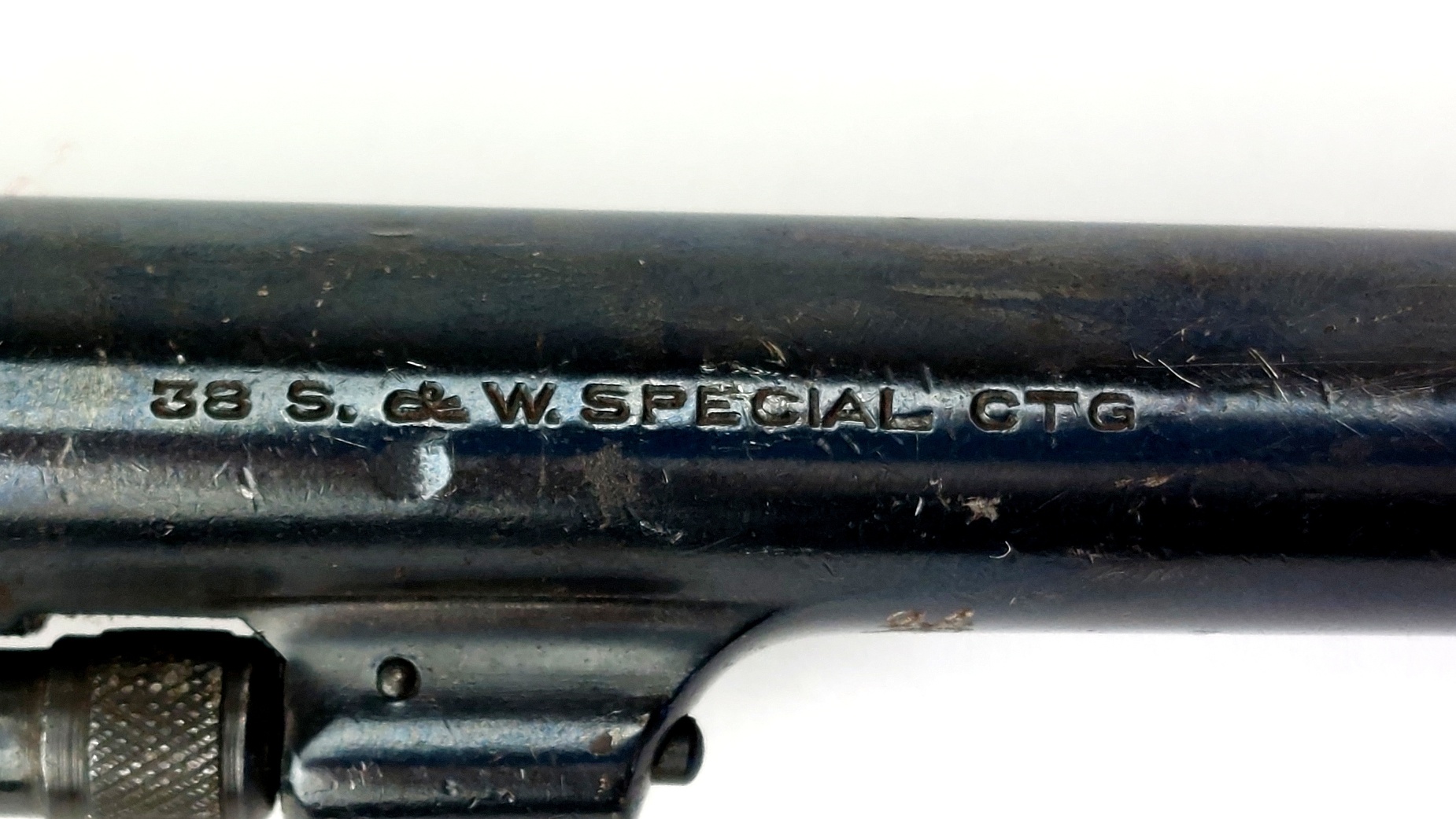 US, WW2-c.1944, Smith & Wesson Victory Model .38 Special U.S. Military Revolver, Serial No. V531338, U.S. PROPERTY G.H.D., 6-Inch Barrel, UK Deactivated - 27 - Image 23