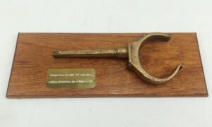 Bronze Oar Rowlock From Patrol Vessel HMS P12 With Certificate