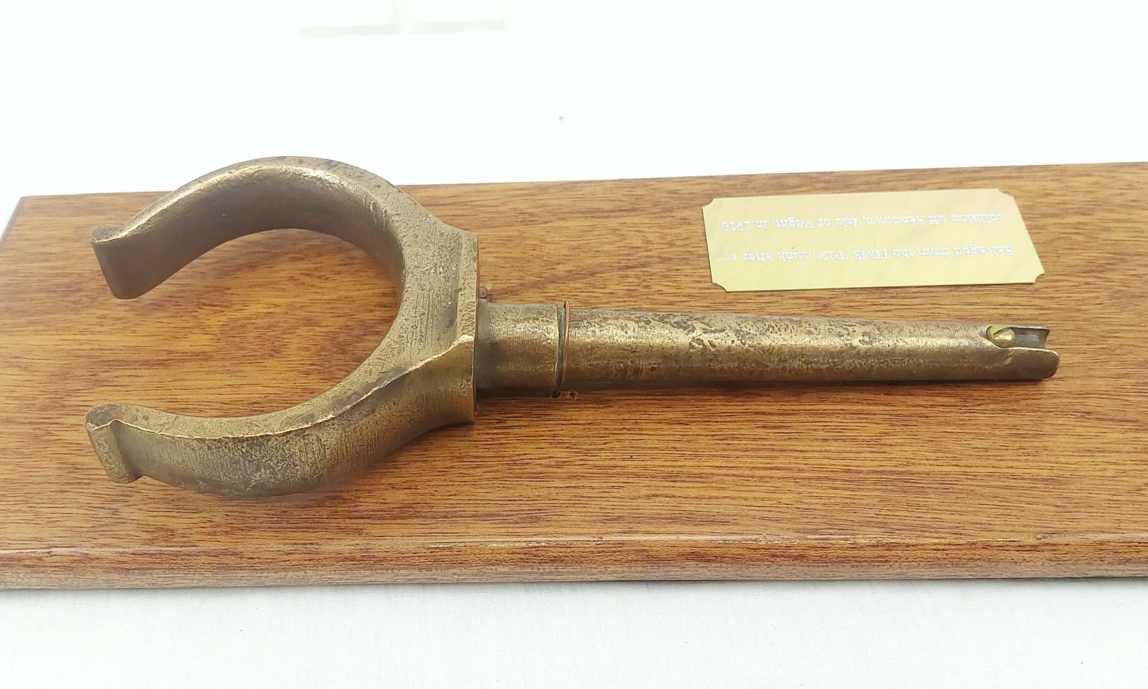 Bronze Oar Rowlock From Patrol Vessel HMS P12 With Certificate - Image 2