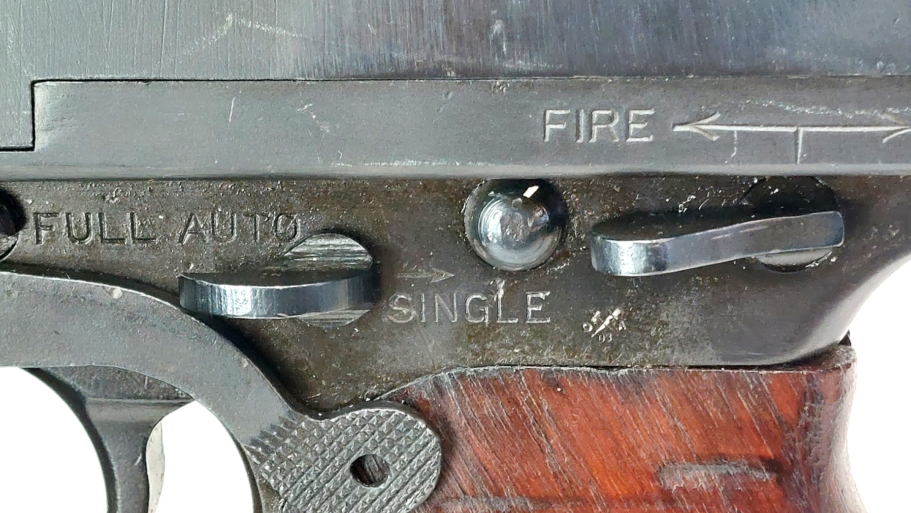 U.S., WW2-c.1941, Auto-Ordnance Model 1928A1 Thompson Submachine Gun, Serial No. A.O.43457, Lyman Sight, Finned Barrel & Cutts Compensator, 50-Round Drum, 20- and 30-Round Magazines & Spare Horizontal Foregrip, Pre-EU UK Deactivated - Image 26