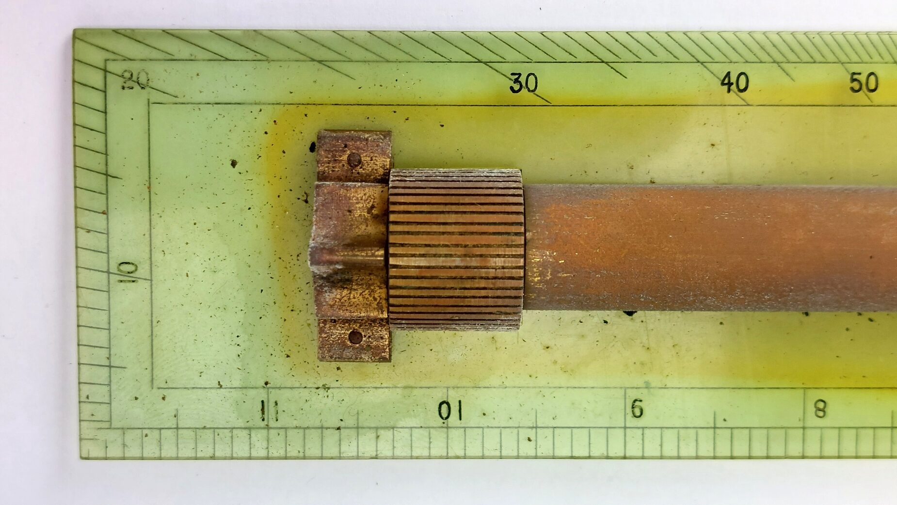 British, Late 19th / Early 20th Century, Admiralty-Style Celluloid Rolling Parallel Rule / Maritime Chart Plotter by G. Lee & Son, Portsmouth, in Hardwood Case - Image 5