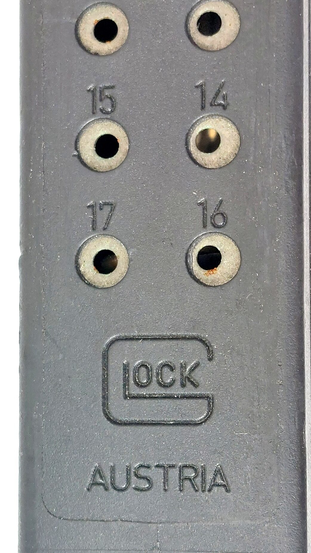 Austrian, c.1990, Glock 17 Gen 2 9mm Semi-Automatic Pistol with Factory Threaded Barrel, Sound Moderator & Original Glock Magazine, Serial No. NL14866, EU Deactivated - Image 27