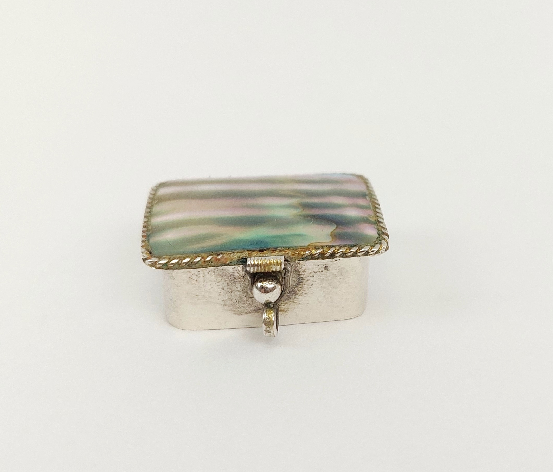 Sterling Silver And Mother of Pearl Pill Box - Image 3