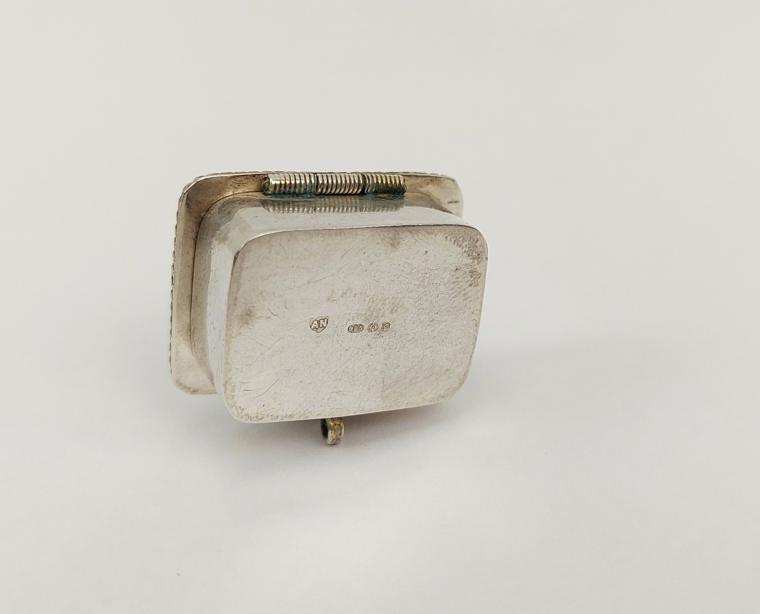 Sterling Silver And Mother of Pearl Pill Box - Image 5