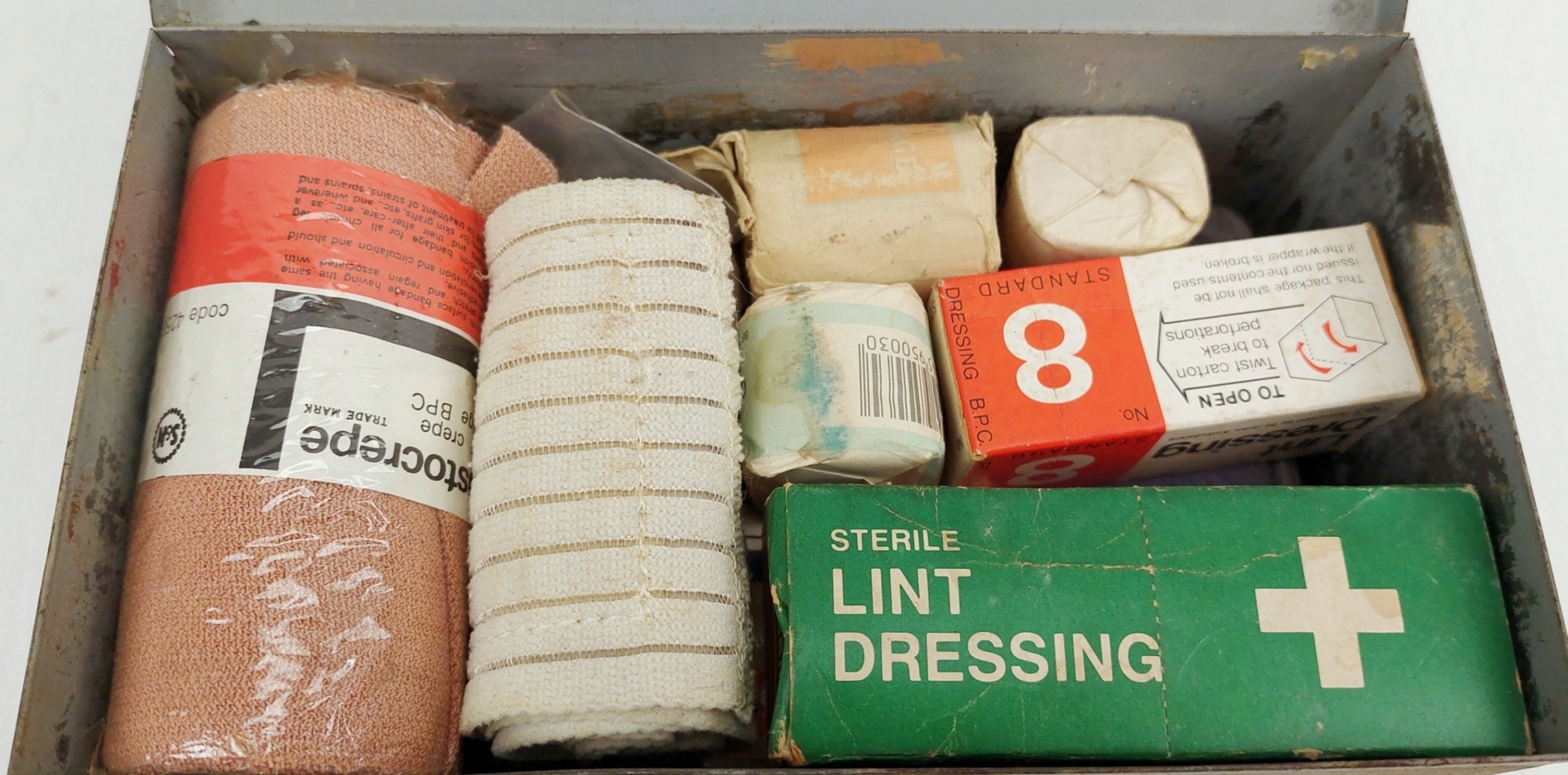 1950’s Savory and Moore Holiday Emergency Kit - Image 5