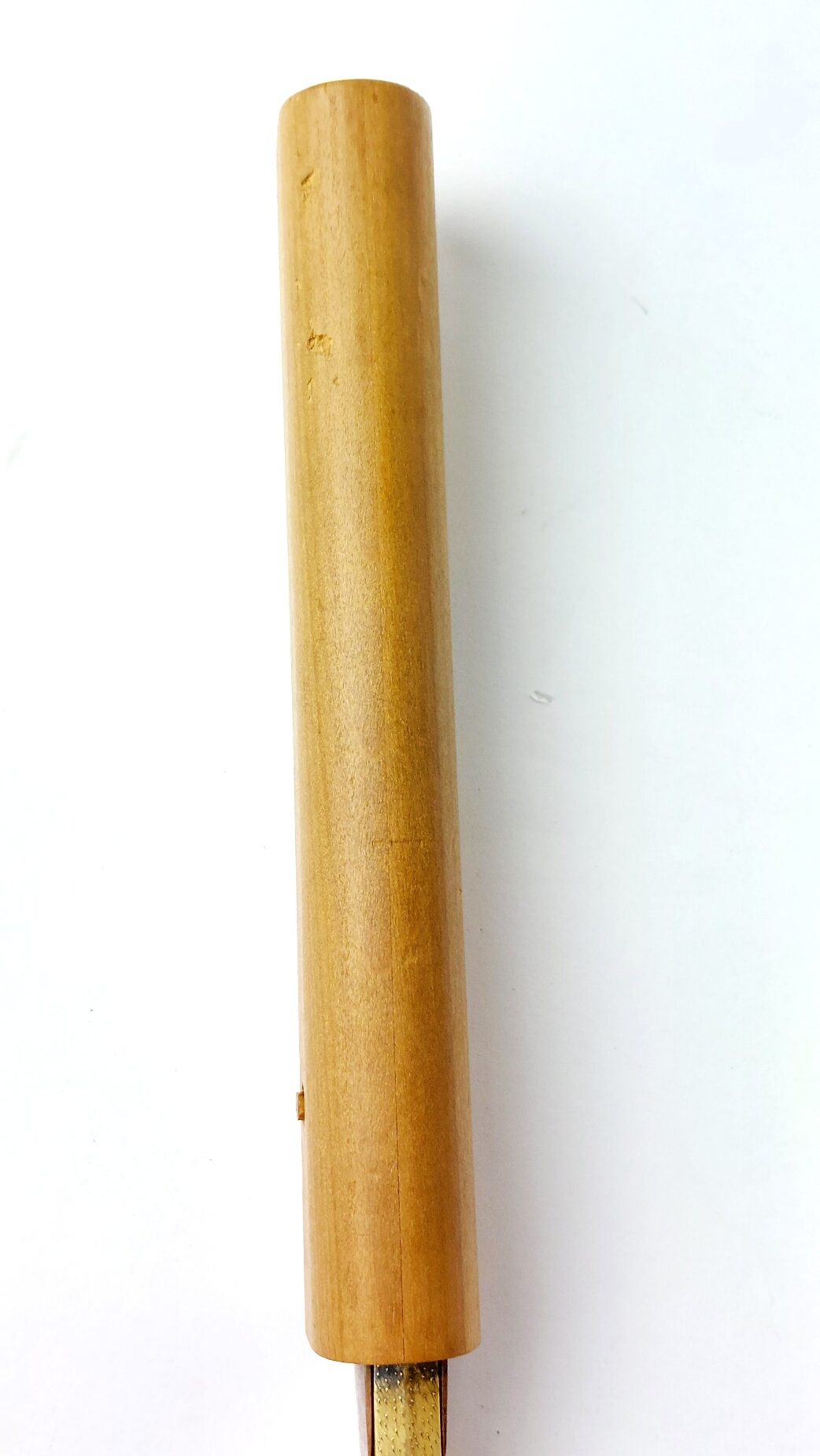 Japanese, Edo Period or Earlier, Wakizashi with Unsigned (Mumei) Blade in Shirasaya, Bearing Attribution to "Nōshū Seki Magoroku Kanemoto" - Image 12