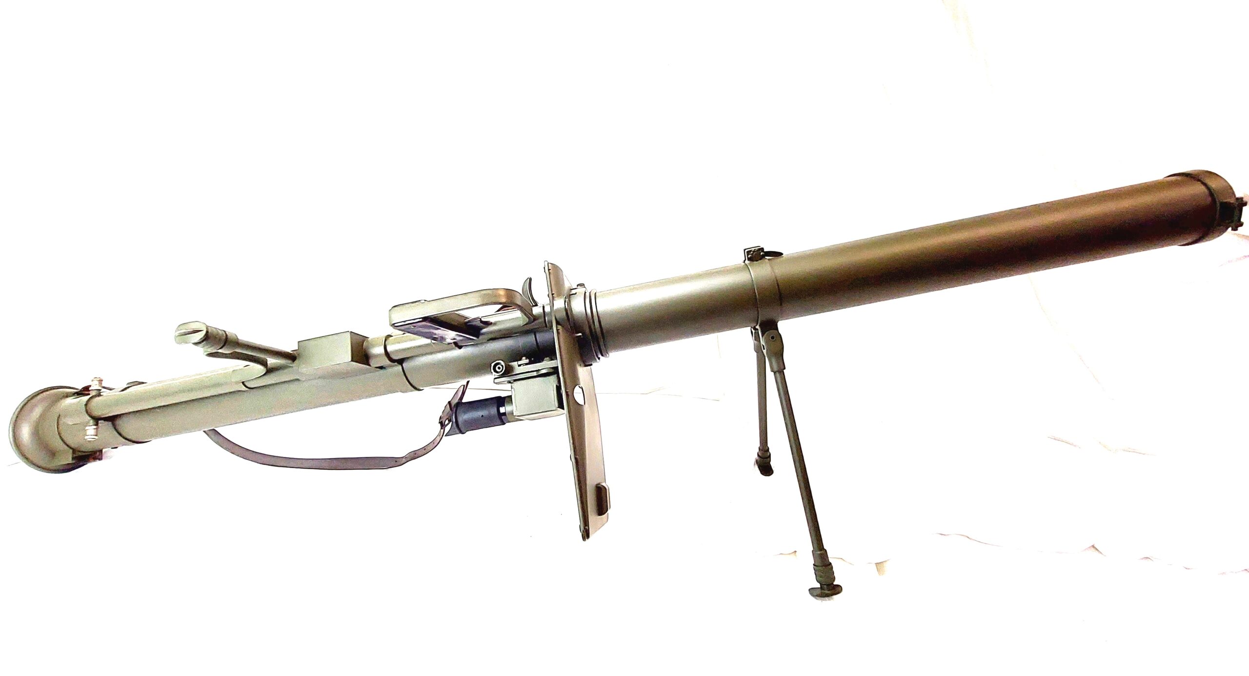 US, Cold War Era, M20 "Super Bazooka" 3.5-Inch Rocket Launcher, Matching Serial No. 2619, Mod.58 Optical Sight, Bipod & Sling, Old Spec UK Deactivated - Image 8