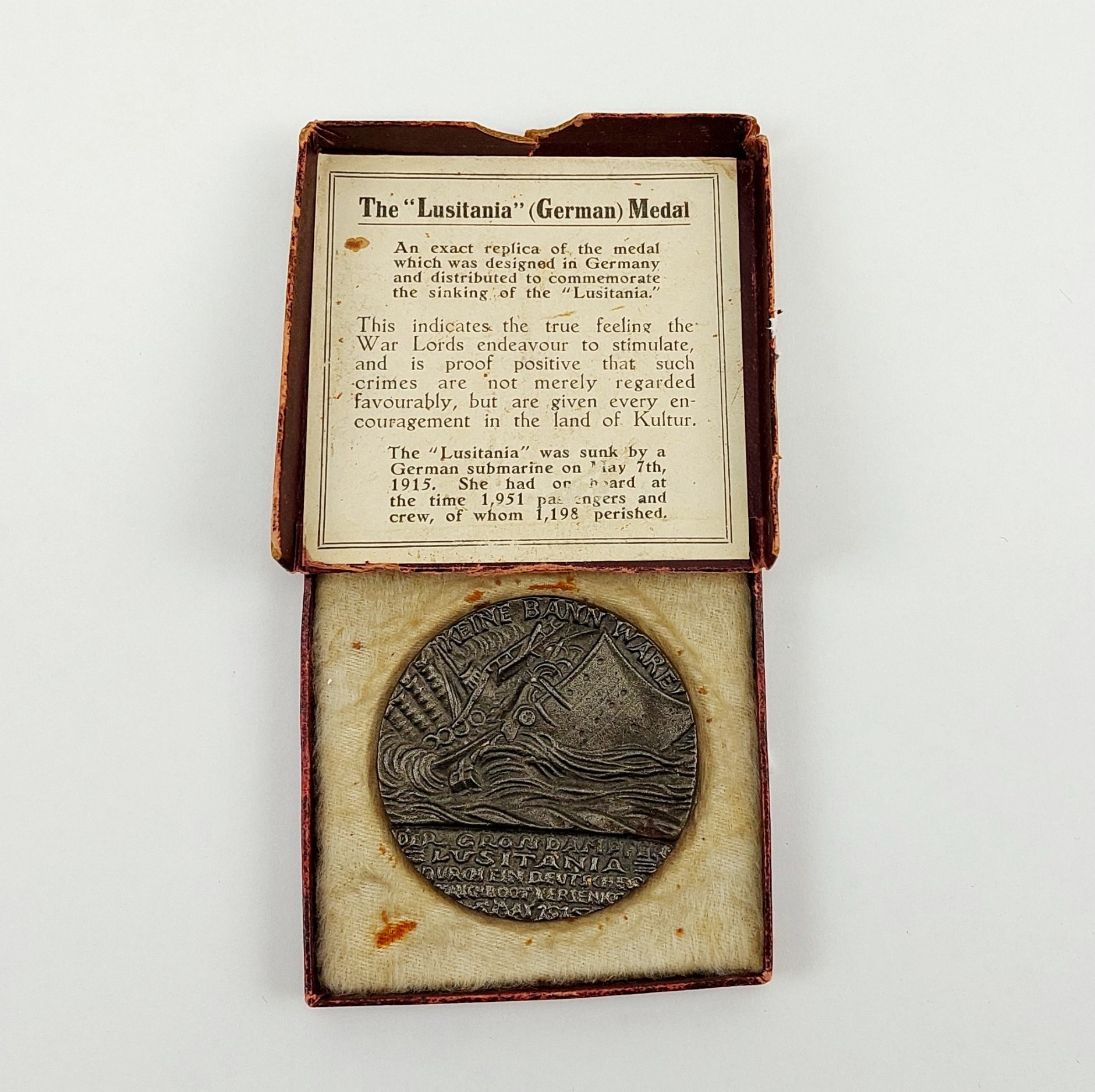 WW1 Boxed British Lusitania Medal