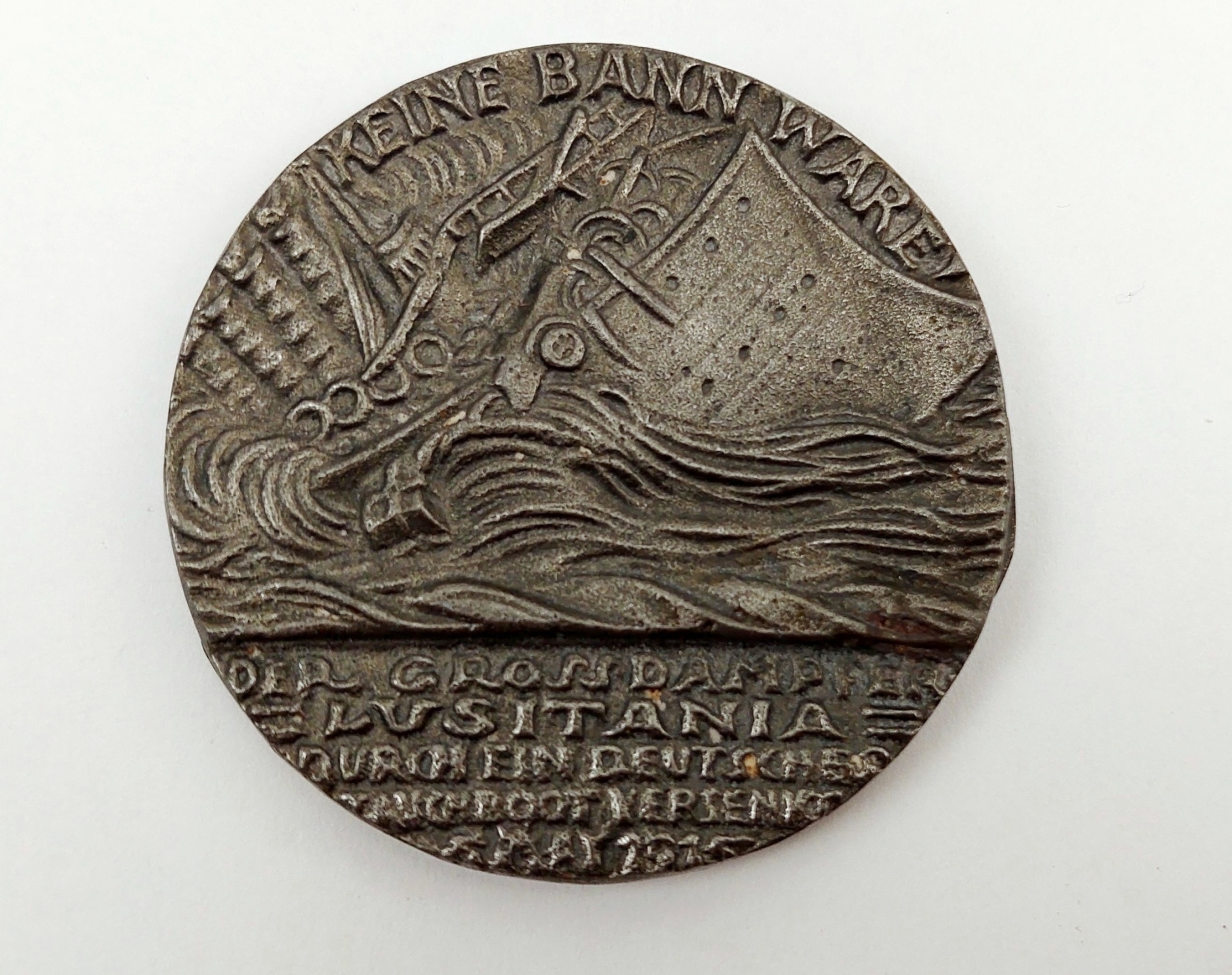 WW1 Boxed British Lusitania Medal - Image 3