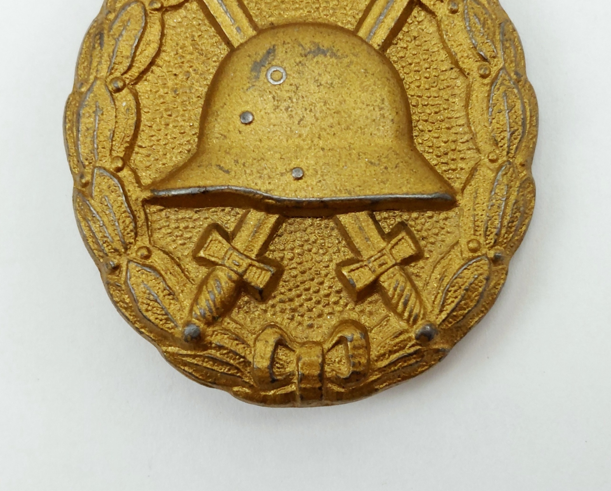 WW1 German Gold Wound Badge - Image 3
